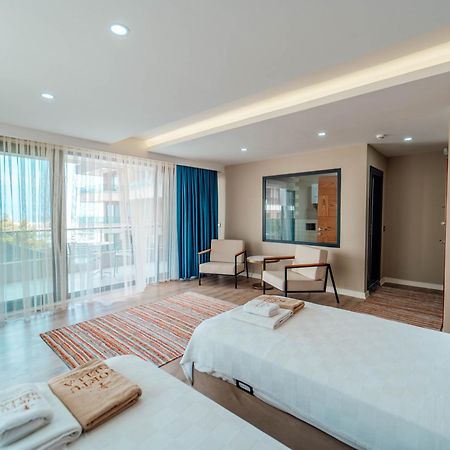 Fortunella Suites Finike Luaran gambar