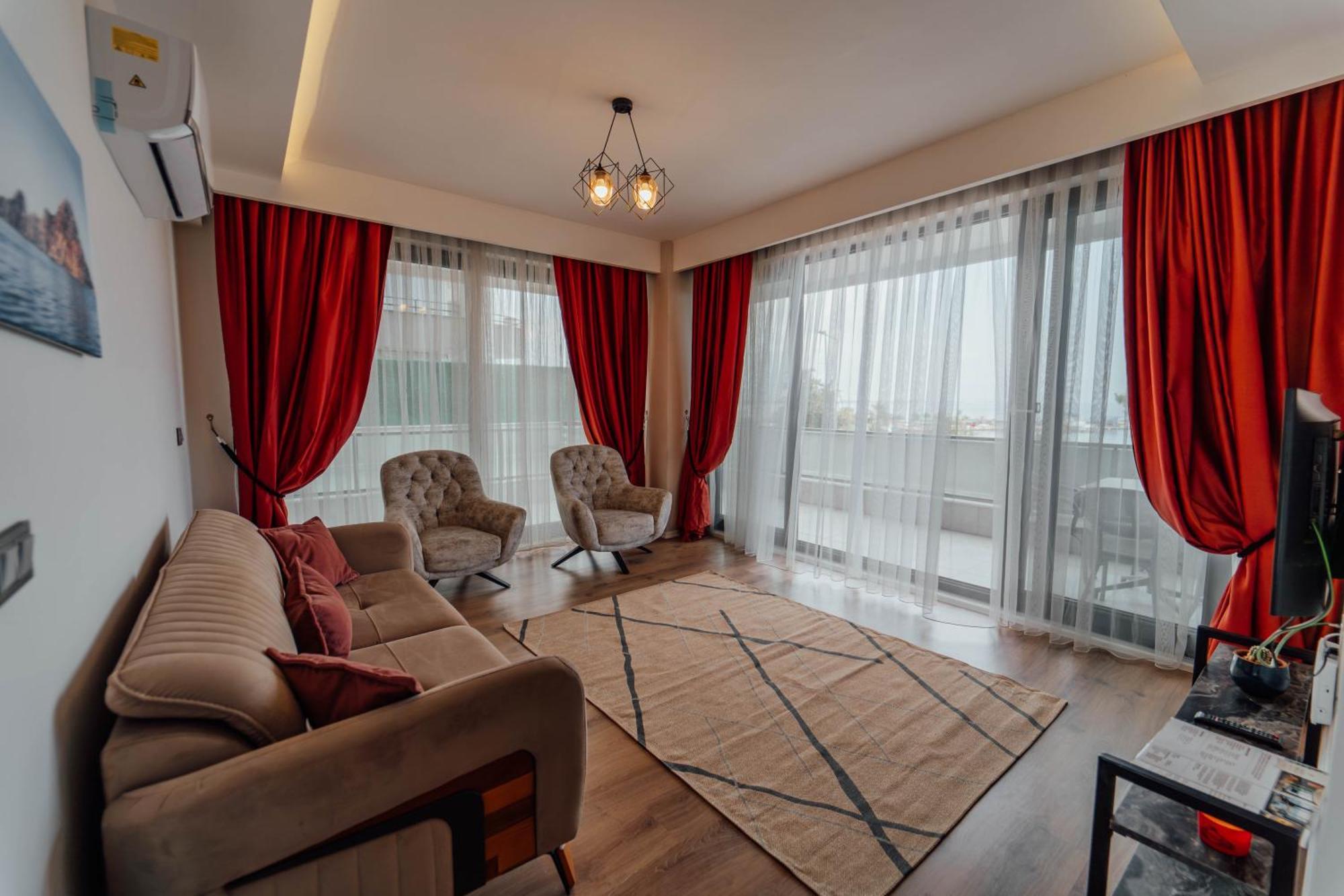 Fortunella Suites Finike Luaran gambar