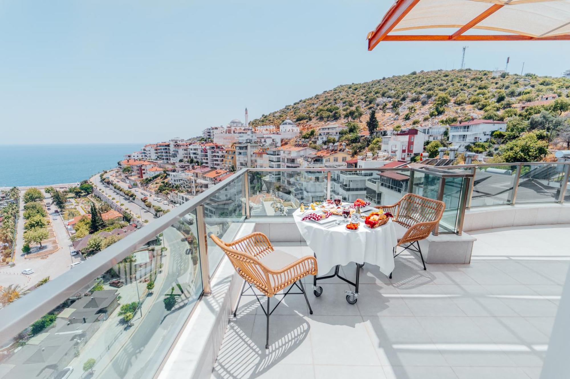Fortunella Suites Finike Luaran gambar